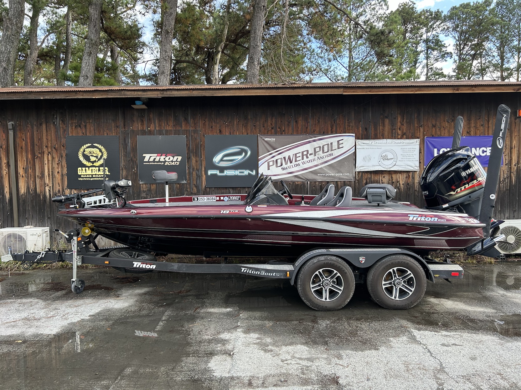 SOLD OUT‘21 Triton Boats 18TRX with SHO225