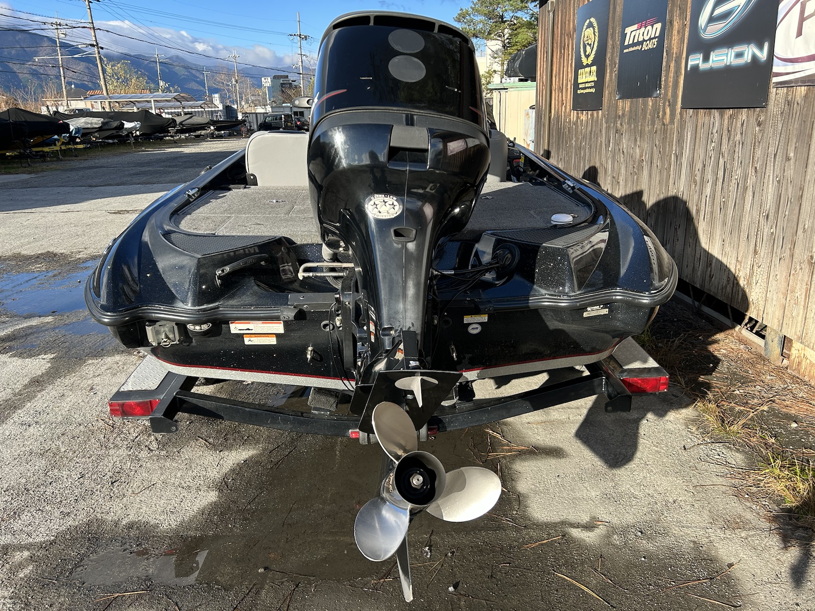 SOLD OUT 12 Triton Boats 17EXPLORER with OPTIMAX115｜株式会社FUSION｜TRITON