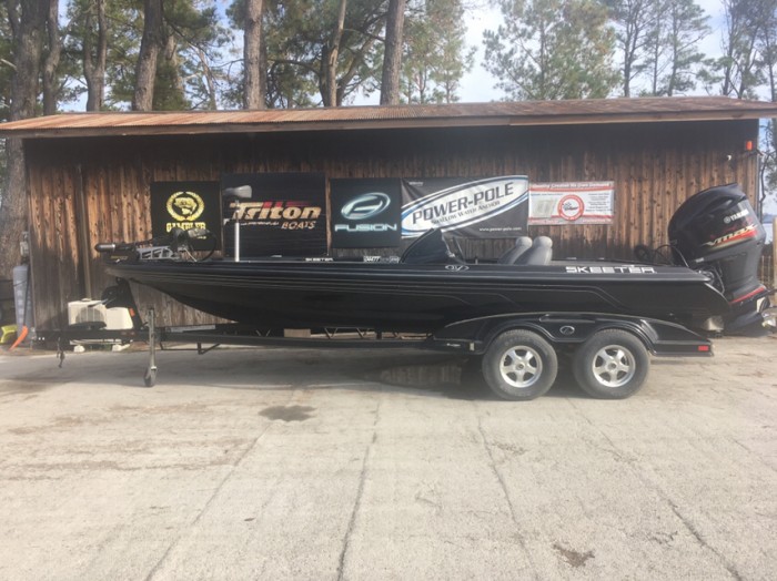 SOLD OUT ’10 SKEETER 21i with SHO275