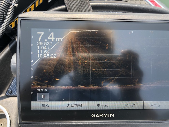 528E3200-53E1-4FB8-8925-68742774C2A9