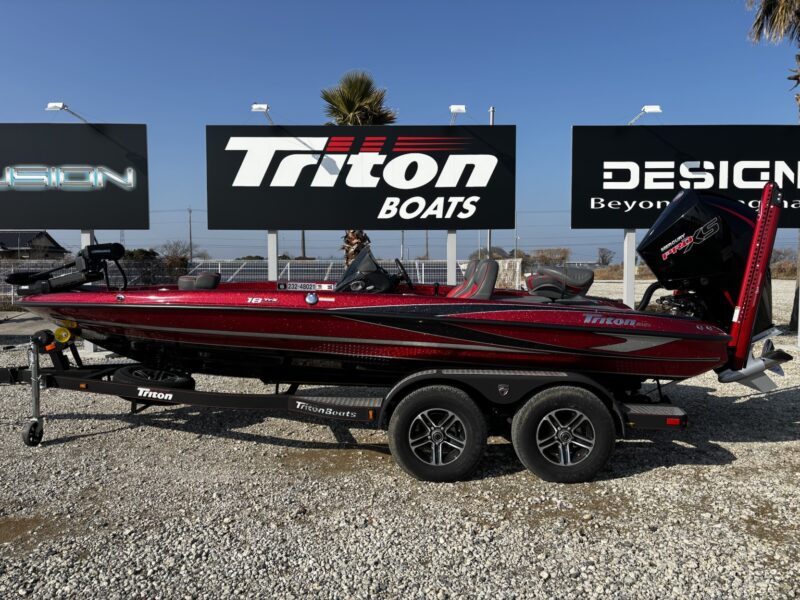 PRICE DOWN ’23 TritonBoats 18TRX with Mercury ProXs200