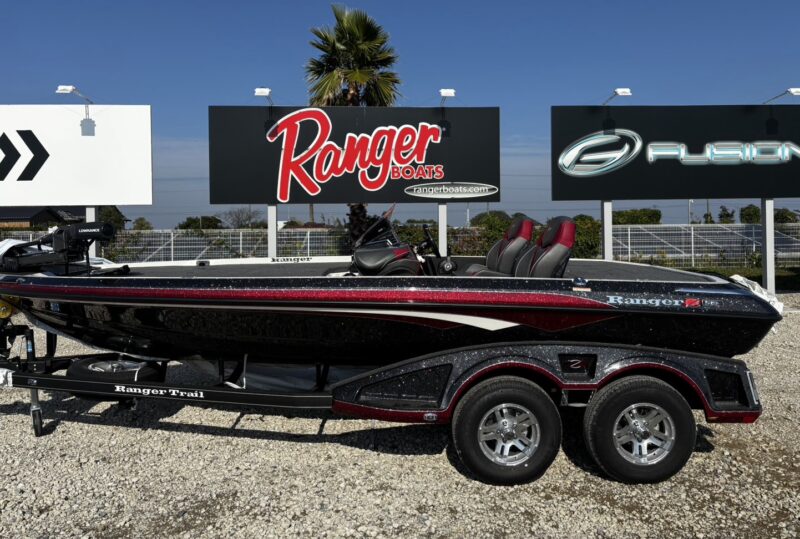新艇在庫　Ranger Z519R